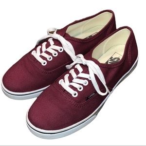 Vans Low Top Canvas Burgundy Sneakers